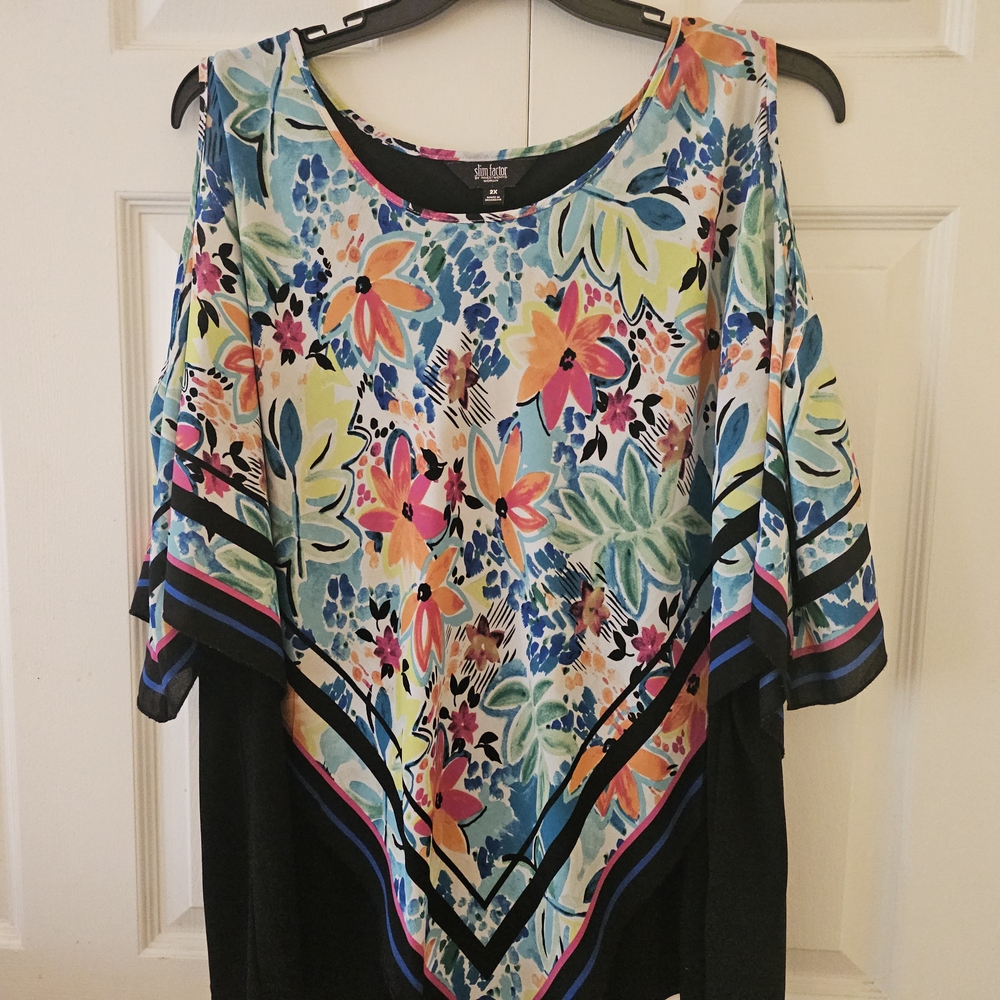 Slim Factor by Investments Cold Shoulder Poncho 2X Colorful Floral Women's Top